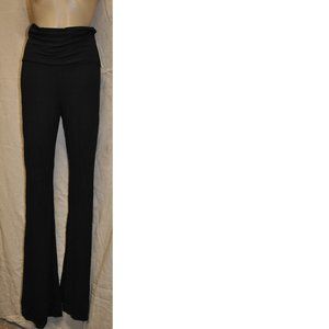 red hanger	NWT womens black high waist yoga pants sz medium (25G)